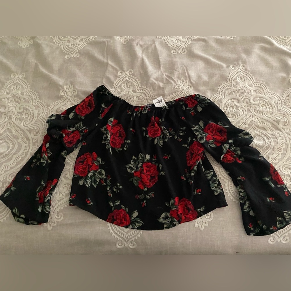 NWT Women’s Charlotte Russe Top Size S